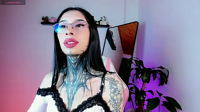 Chat XXX Live kali_ka_