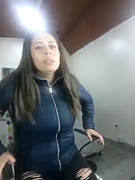 Chat +18 de _lara1 ao vivo