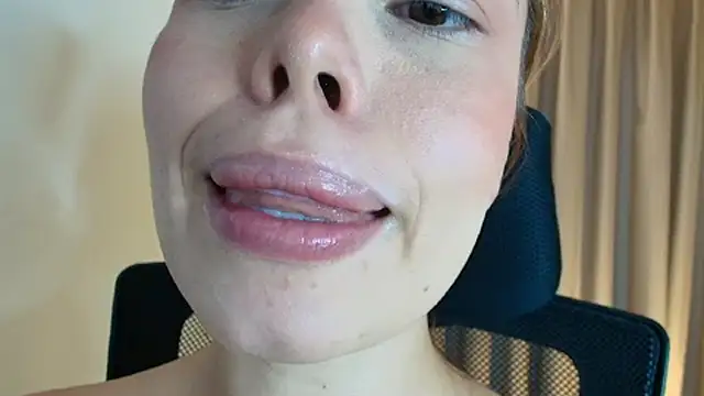 Chatroom XXX en direct de lisbet21x