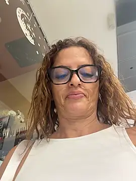 CioniWeiss – Naživo XXX chat