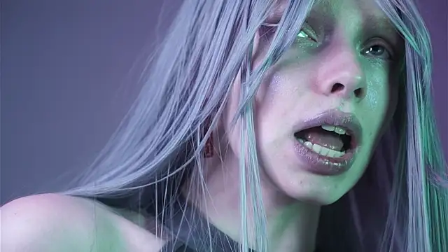 ginger_hugs' Live XXX Chat