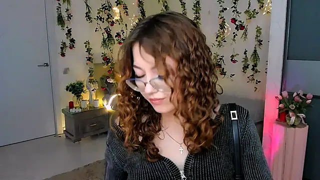 Chat +18 de SereneFlame ao vivo