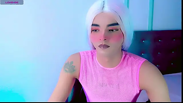 malahya_ live XXX chat