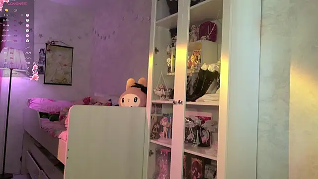 MiraJades' Live XXX Chat