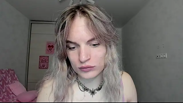 Webkamerová show milliKira006