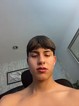 Lander_Cruz – Live XXX-chat