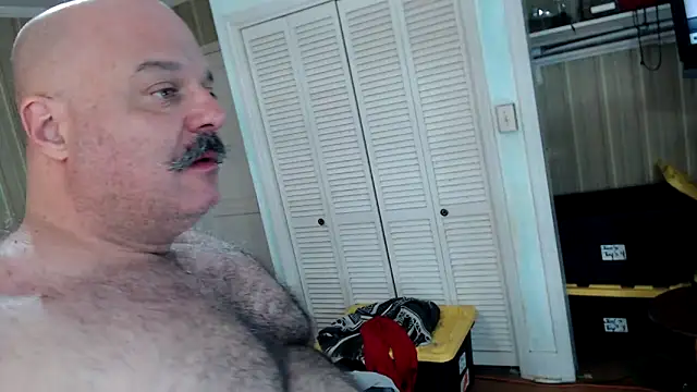 bullmusclejoeのウェブカメラショー