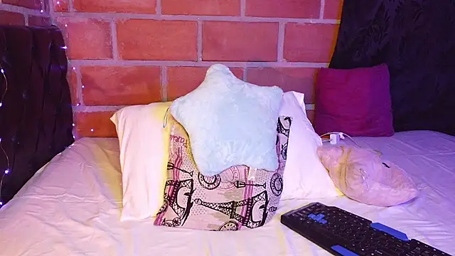 Nathacha লাইভ XXX চ্যাট