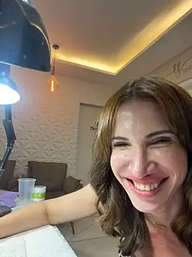 Irresistible24 Chat XXX in diretta