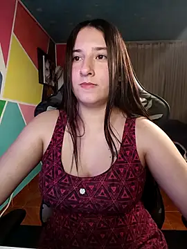 Mysticdooll69 Adlı Modelin Canlı XXX Sohbeti