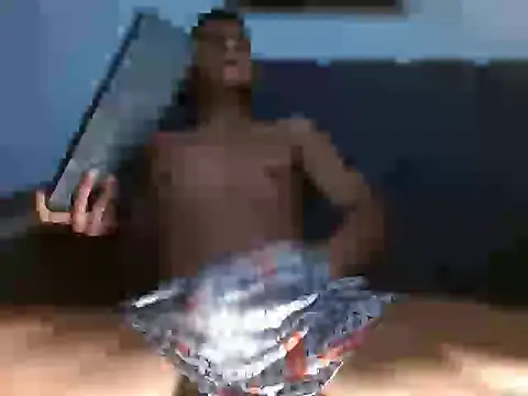 sornero777111's Live XXX Chat