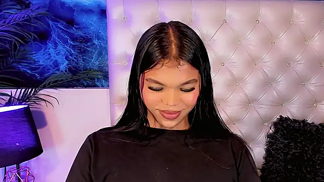 Chat XXX ao vivo de Keira_Fox31