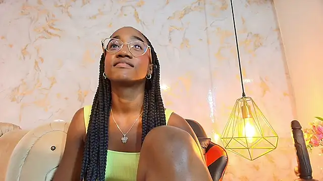 brianaduque's Live XXX Chat