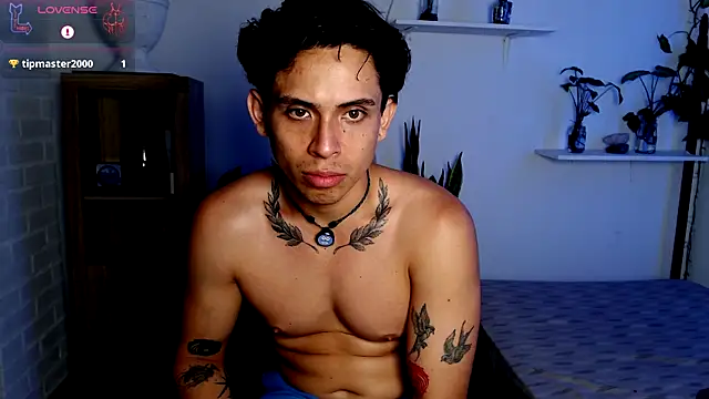 Magnuz_Col's Live XXX Chat