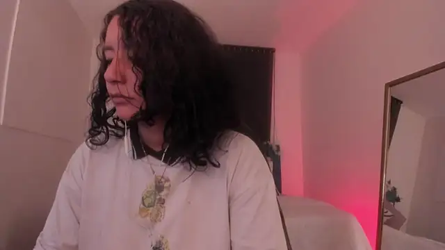 دردشة Moony_14 الجنسية المباشرة