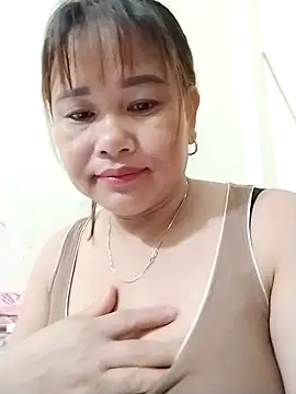 Moubie1 Chat XXX live