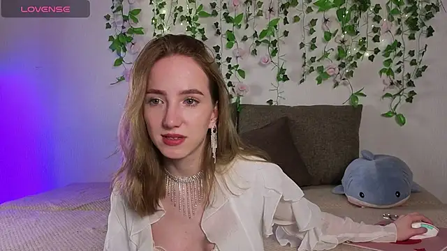 EmmaNovak's Live XXX Chat