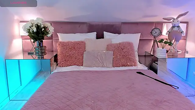 MiaMuse – Live XXX-chat