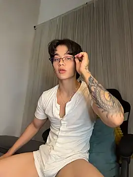 ajordanR webkamerás műsora