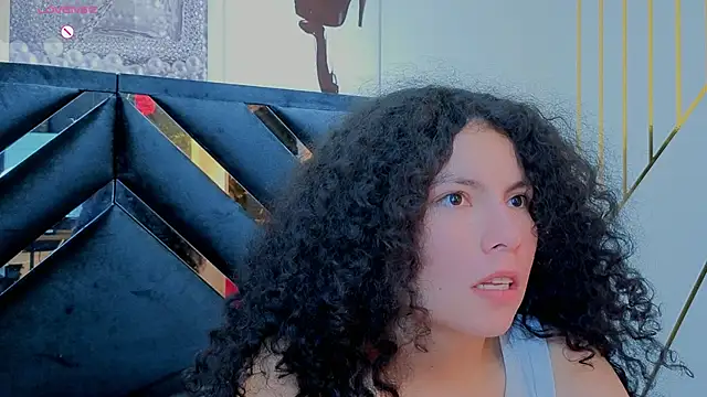 Zoe-yanin élő XXX-chatje