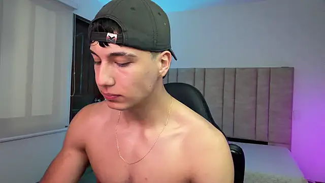 CHRIS_MORGAN1 Show Webcam