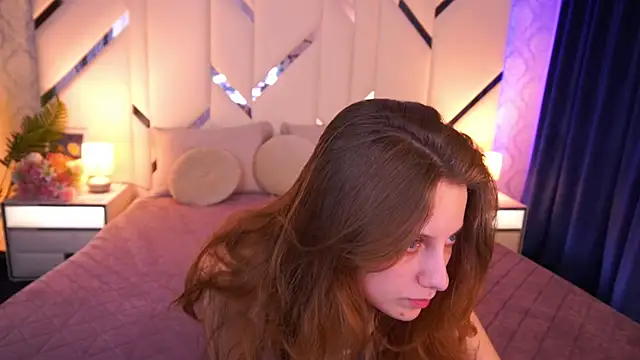 CuteeFoxy – Live XXX-chat