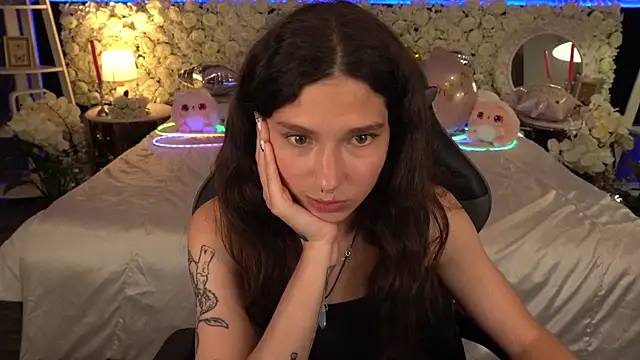 BabyFlowerr – Naživo XXX chat