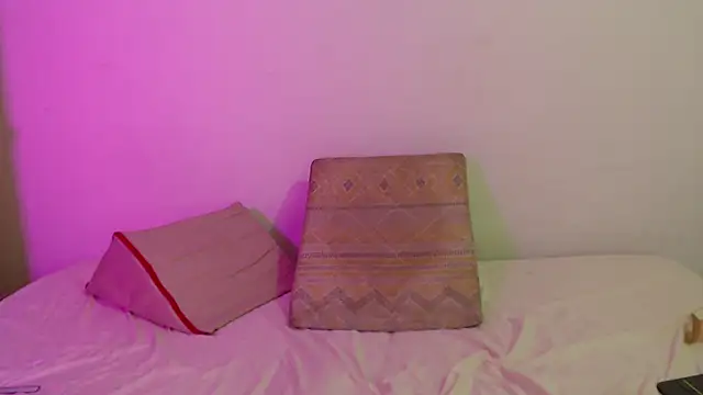 Nikki__uwu Live XXX-Chat