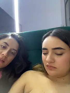 Antonella_Julieta's Webcam Show