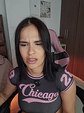 Czat XXX na żywo – heyshaa