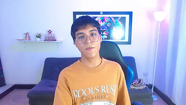 Maecum18: διαδικτυακό σόου στην κάμερα