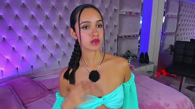 Harii_02: онлайн-секс-чат