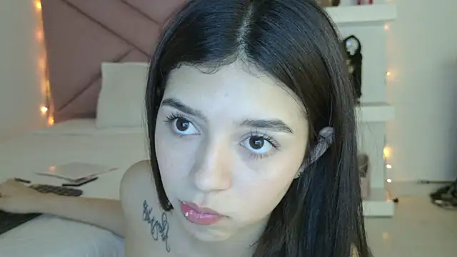 eva_sin18's Live XXX Chat