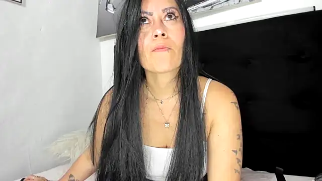 Tania_mature Chat XXX live