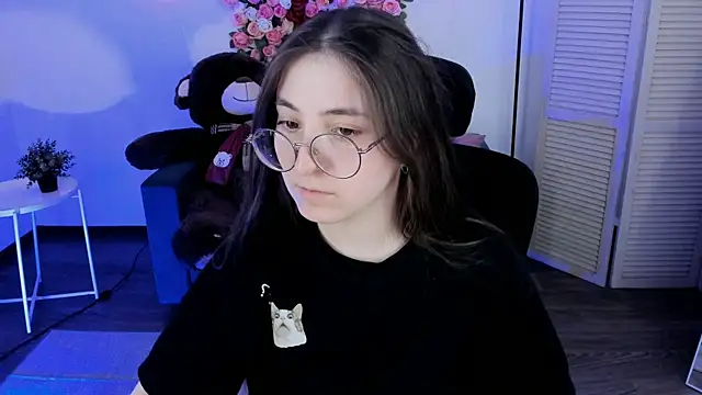 Онлайн чат XXX VirtuallVoyant