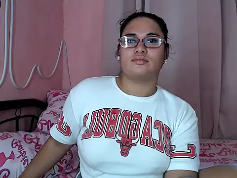 Miss_RebeccaLove Pertunjukan Webcam