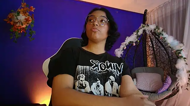 Chat +18 de Emmapark_ ao vivo