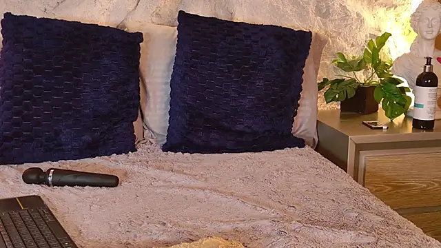 bella_mush: онлайн-секс-чат