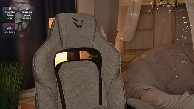 KiraMontoya live XXX chat