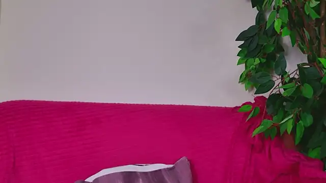 Mikka_Blush Live XXX Chat