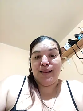 Chatroom XXX en direct de Zuleyka_69