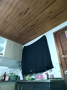 _Dr-Luna_1 即時 XXX 聊天