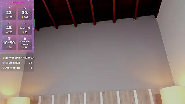 XXX chat uživo modela EmilySearss