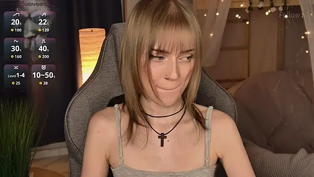 KiraMontoya's Live XXX Chat