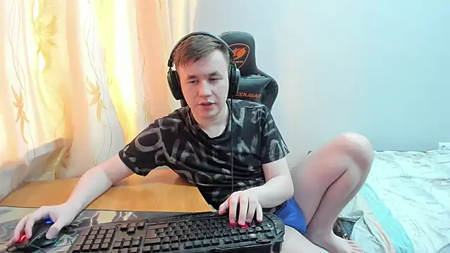 iliaskrislove's Live XXX Chat