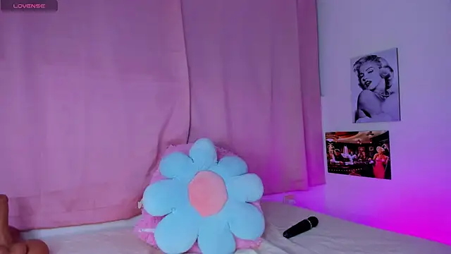 tellmebri – Live XXX-chat