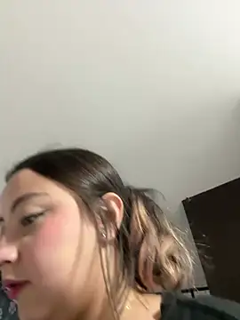 SarahCastro1_ – Live XXX-chat