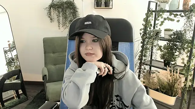 Elainebeness' Live XXX Chat