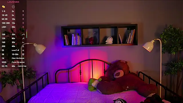 Chat +18 de Emma_Lirys ao vivo