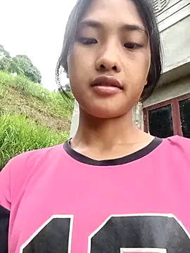 Živý XXX chat Hoa-tuylip